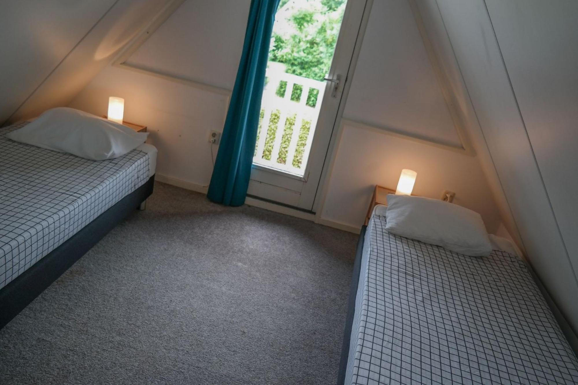 Merle 6 Pers Modern Holiday Home With Private Fenced Garden Anjum 外观 照片